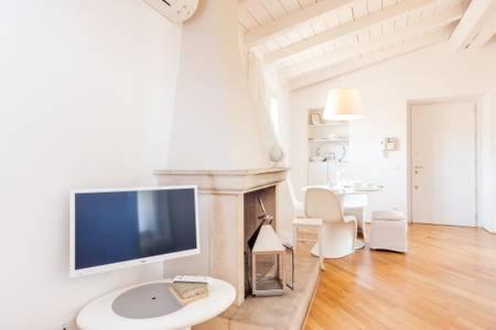 Di Punto In Bianco Home Verona Exteriör bild