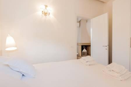 Di Punto In Bianco Home Verona Exteriör bild